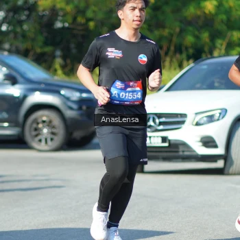Runner Photo 3987743