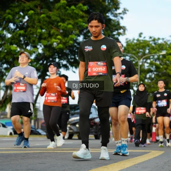Runner Photo 3987746