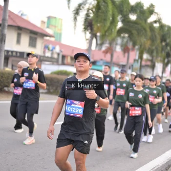 Runner Photo 3987753