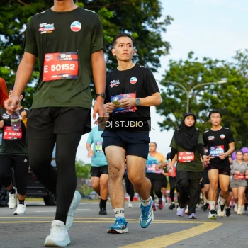 Runner Photo 3987772