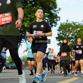 Runner Photo 3987783
