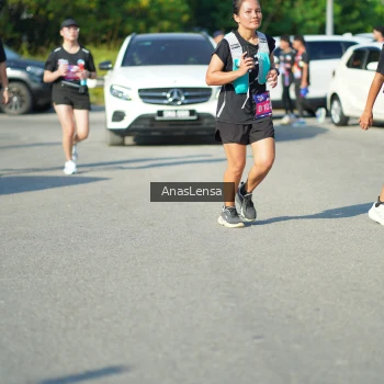 Runner Photo 3987789
