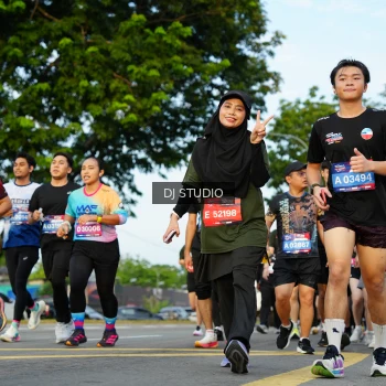 Runner Photo 3987845