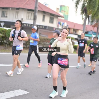 Runner Photo 3987881