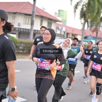 Runner Photo 3987975