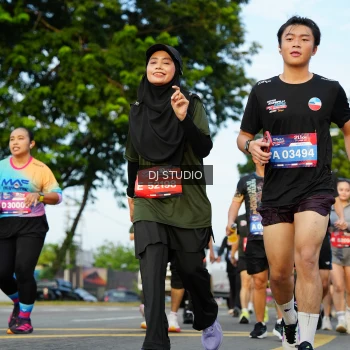 Runner Photo 3987985