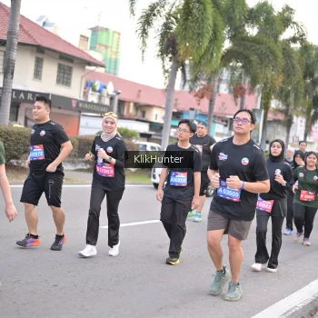 Runner Photo 3988013