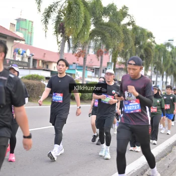 Runner Photo 3988117