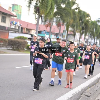 Runner Photo 3988202
