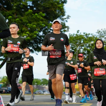 Runner Photo 3988234