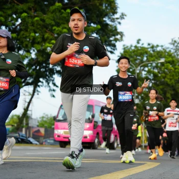 Runner Photo 3988386