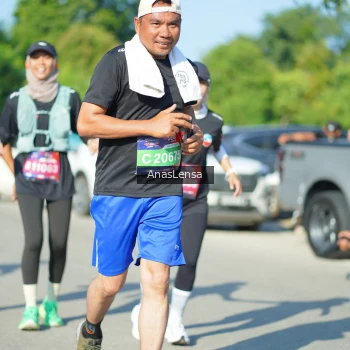 Runner Photo 3988512