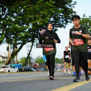 Runner Photo 3988560