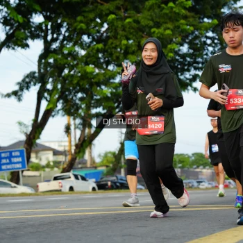 Runner Photo 3988572