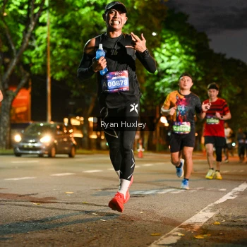 Runner Photo 3988581