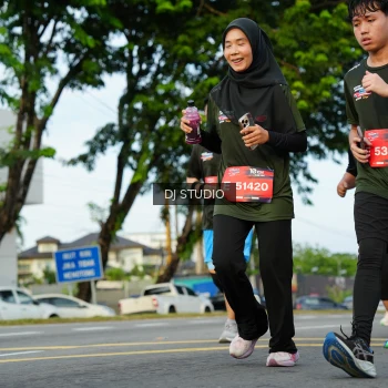 Runner Photo 3988584
