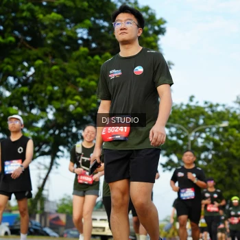 Runner Photo 3988675