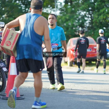 Runner Photo 3988777