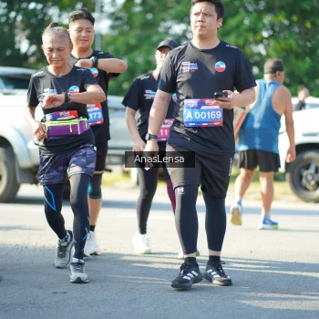 Runner Photo 3988790