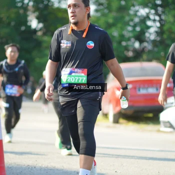 Runner Photo 3988840