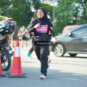 Runner Photo 3988974