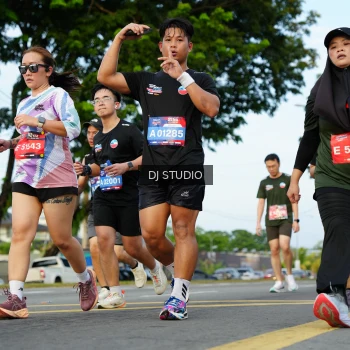 Runner Photo 3988988