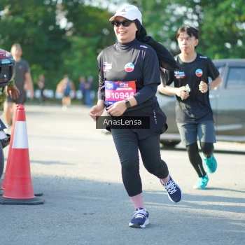 Runner Photo 3988993