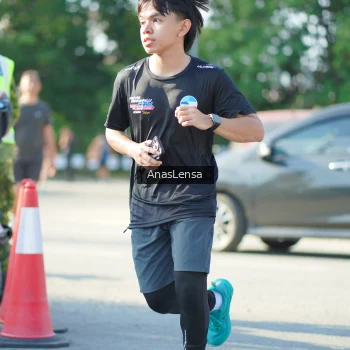 Runner Photo 3989013