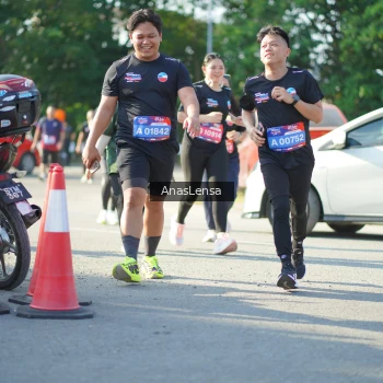 Runner Photo 3989543