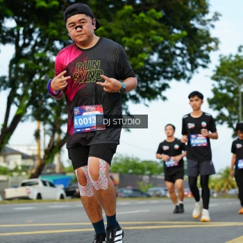 Runner Photo 3989559