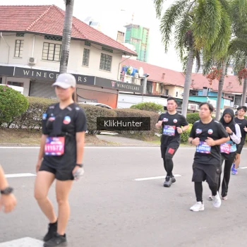 Runner Photo 3989565
