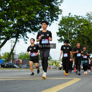 Runner Photo 3989566