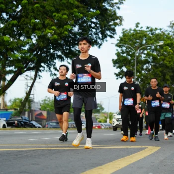 Runner Photo 3989574