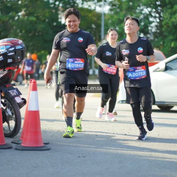 Runner Photo 3989586