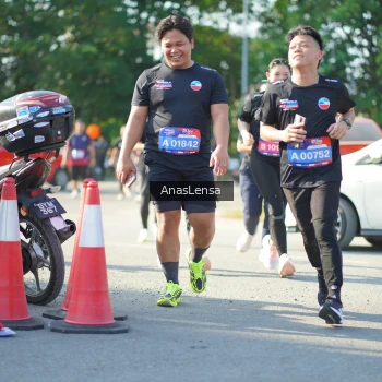 Runner Photo 3989598