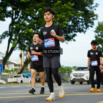 Runner Photo 3989609