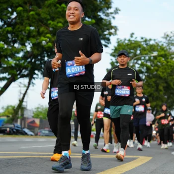 Runner Photo 3989674