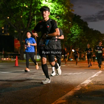 Runner Photo 3989681