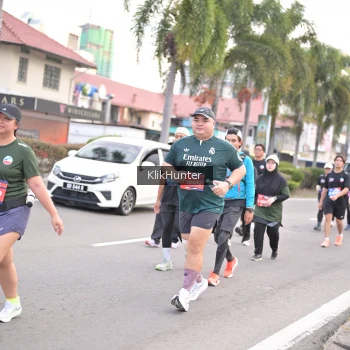 Runner Photo 3989687