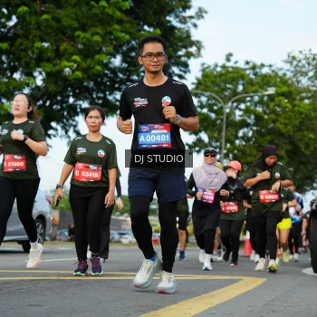 Runner Photo 3989753
