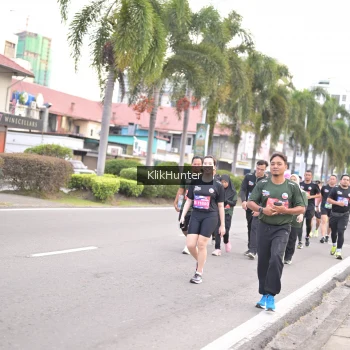 Runner Photo 3989785