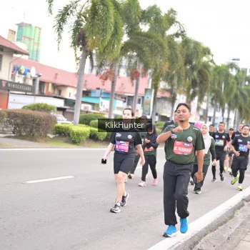 Runner Photo 3989789