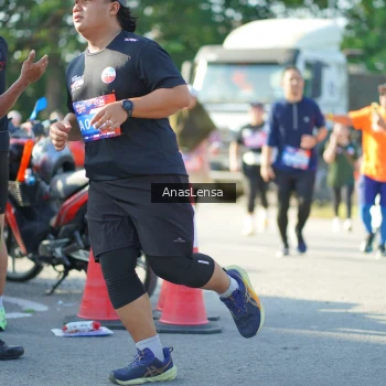 Runner Photo 3989790