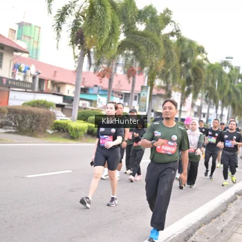 Runner Photo 3989797
