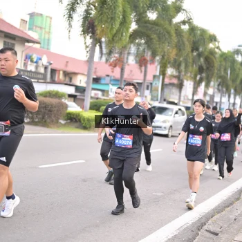 Runner Photo 3989898
