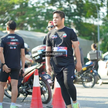 Runner Photo 3989954
