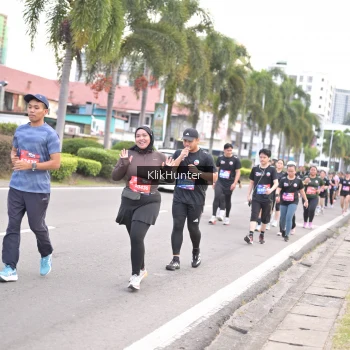Runner Photo 3990005