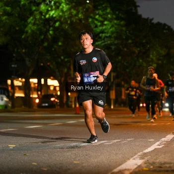 Runner Photo 3990022