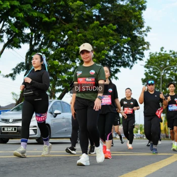 Runner Photo 3990030