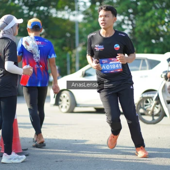 Runner Photo 3990039